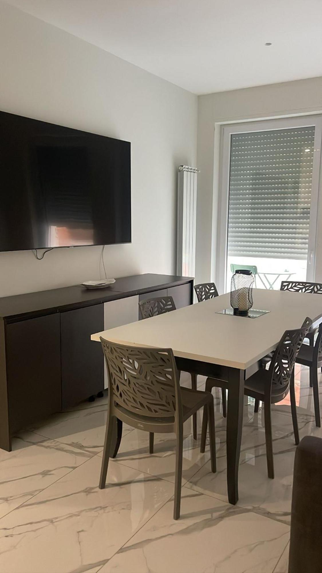 Dimora Di Eva Vista Mare Apartment